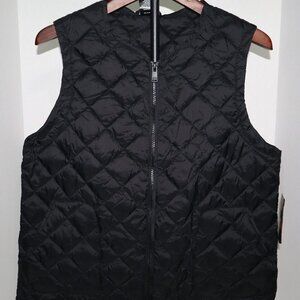 New With Tags Black AVIA Quilted Vest.Light Vest Jacket Size S (4-6)